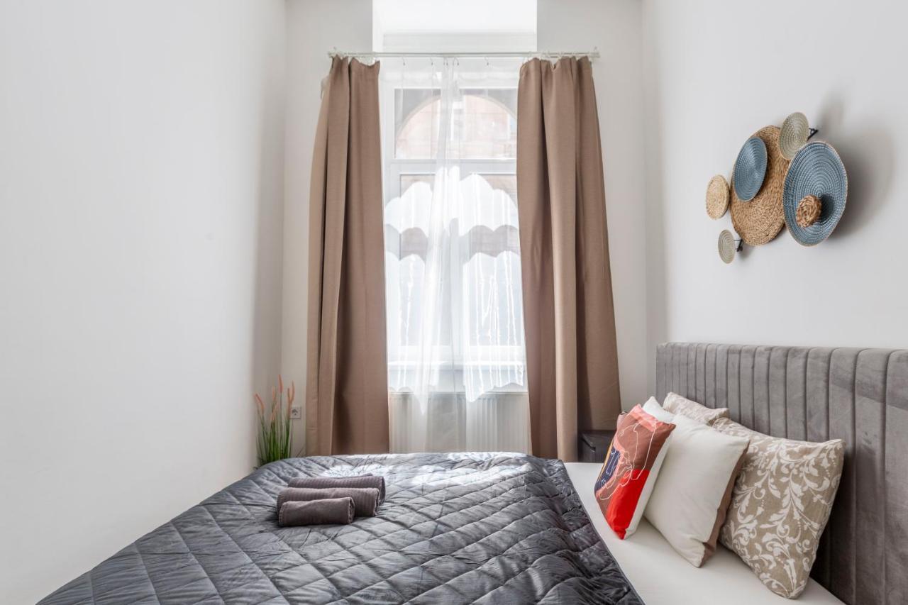 Cozy & Pleasant Homes In The Heart Of Budapest Exterior foto
